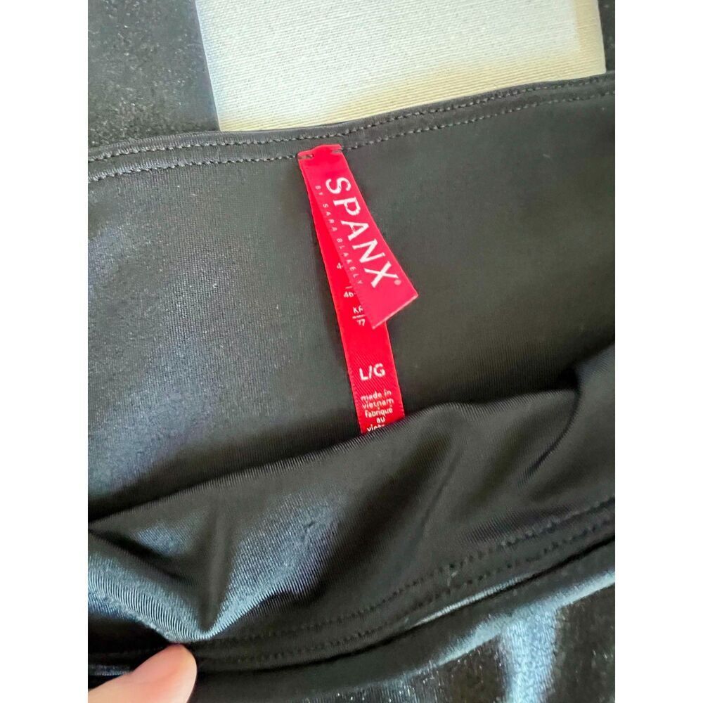 Spanx Faux Leather Leggings – Women's Medium - Picture 2 of 3